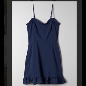 NWOT Aritzia Sunday Best Bambi Dress Size 4